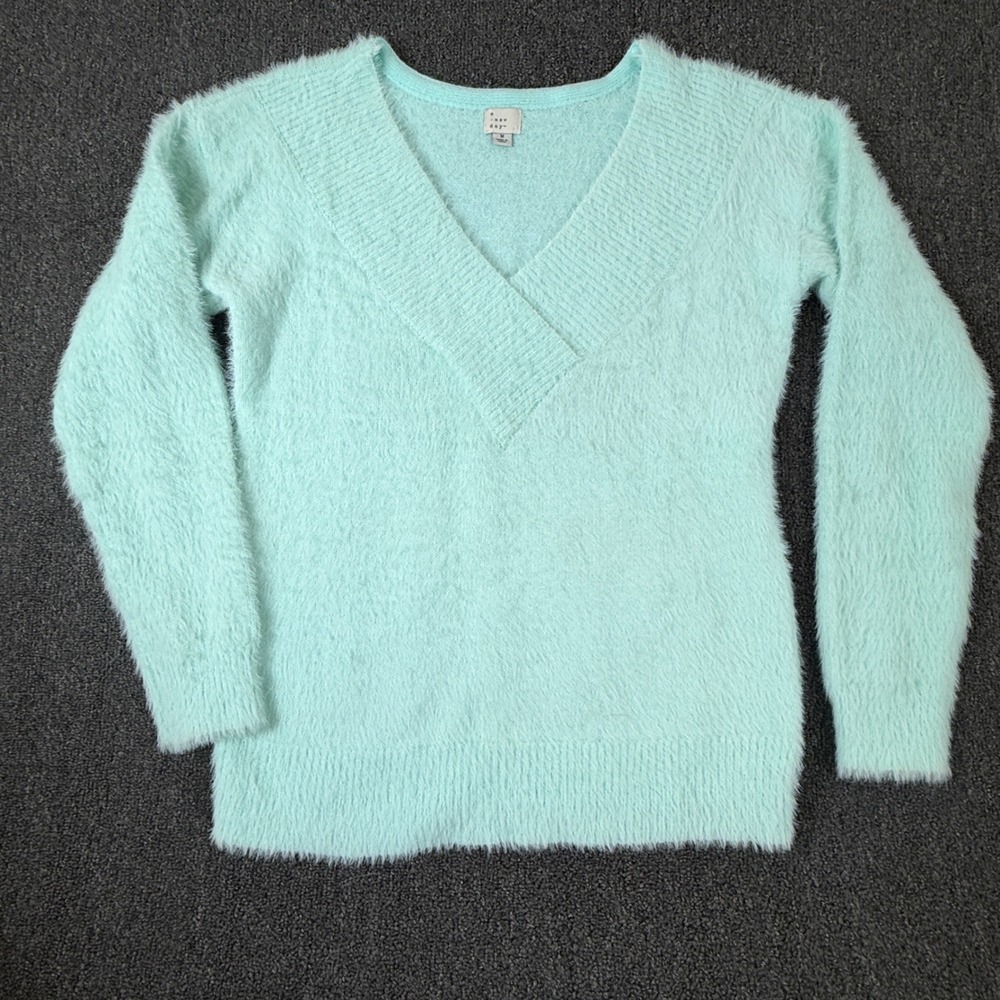 A New Day Mint Green Fuzzy Eyelash Knit V-Neck Sweater Womens Medium